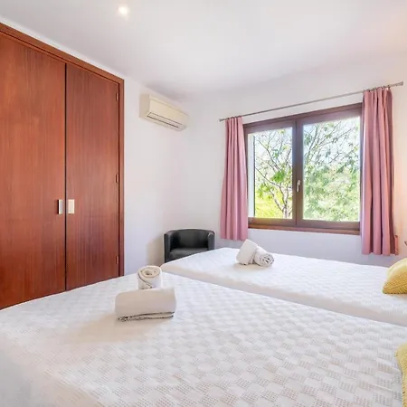 Mares Villa